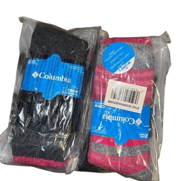 Columbia Accessories - ❇️NWT❇️ Columbia Athletic Crew Socks - Black, Gray and Pink